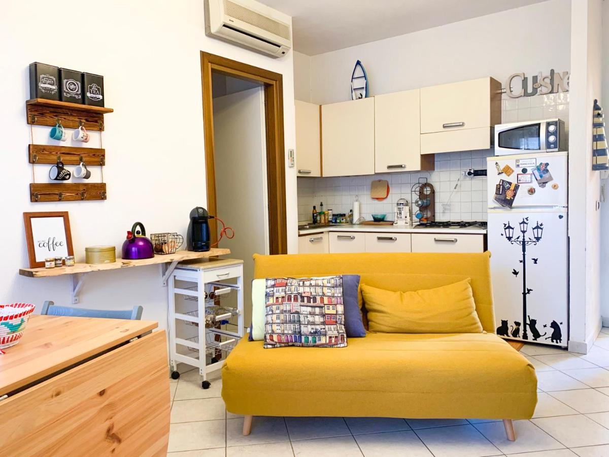 Casa Quasimodo, con patio e giardino privato Appartamento Olbia Esterno foto